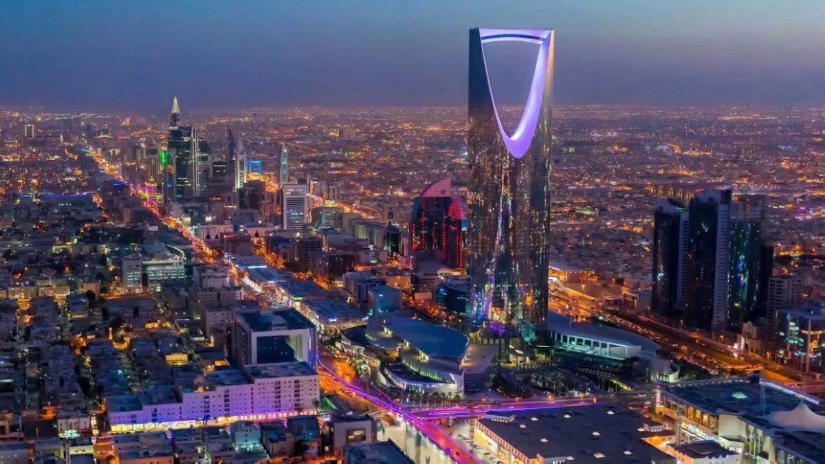 Saudi Arabia enforces Financial Oversight Law to strengthen transparency, accountability, and fiscal integrity